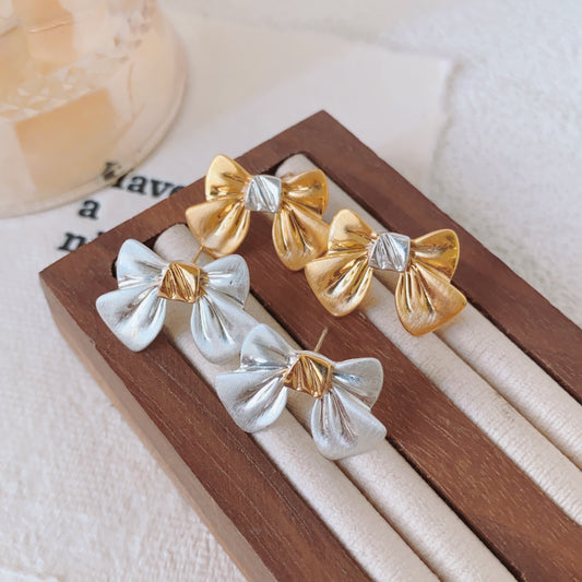 Contrast Color Metal Matte Bow Earrings | Elegant & Modern